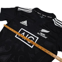 Load image into Gallery viewer, 2013 Adidas New Zealand All Blacks Maori Haka Design Rugby Jersey - S