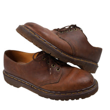 Load image into Gallery viewer, Vintage Dr.Martens England Made Leather Oxford Shoes - M8