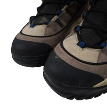 Load image into Gallery viewer, Vintage Salmon Goretex Contra Grip Boots - WMNS 6