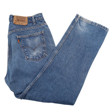 Load image into Gallery viewer, Vintage Levis 505 Orange Tab Denim Jeans - 38"x30"
