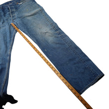 Load image into Gallery viewer, Vintage Distressed Levis 501xx USA Made Denim Jeans
