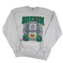 Load image into Gallery viewer, Vintage 2002 Univeristy of Oregon Seattle Bowl Graphic Sweatshirt - L