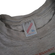 Load image into Gallery viewer, Vintage Distressed University of Oregon Ducks 1995 Rose Bowl Graphic T Shirt