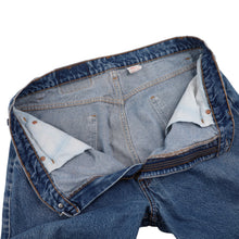 Load image into Gallery viewer, Vintage Levis 505 Orange Tab Denim Jeans - 38"x30"