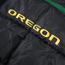 Load image into Gallery viewer, Vintage Nike University of Oregon Ducks Quilted Spellout Jacket - M