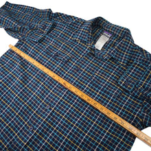 Load image into Gallery viewer, Patagonia Organic Cotton Button Down Shirt - L
