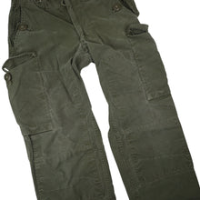 Load image into Gallery viewer, True Vintage 1967 Peerless Garments Military Trousers - S