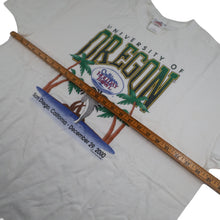 Load image into Gallery viewer, Vintage Y2k  University of Oregon Holiday Bowl Football Graphic T Shirt - XL