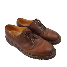 Load image into Gallery viewer, Vintage Dr.Martens England Made Leather Oxford Shoes - M8