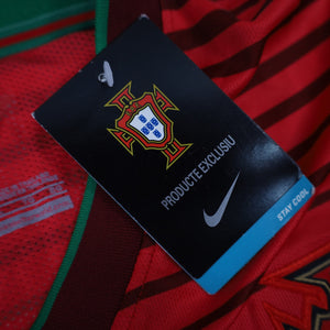 NWT 2014 Nike Portugal Soccer Jersey - L