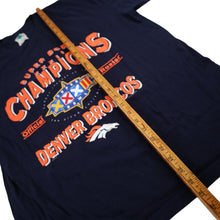 Load image into Gallery viewer, Vintage 90s Denver Broncos Champions Roster Graphic T Shirt - L