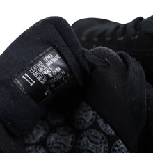 Load image into Gallery viewer, Vintage Dead Stock Spalding Suede Leather Sneakers - M11