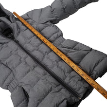 Load image into Gallery viewer, The North Face 550 Goose Down Quilted Puffer Jacket - WMNS XS