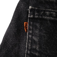 Load image into Gallery viewer, Vintage Levis 550 Orange Tab Relaxed Fit Denim Jeans - 38"x30"
