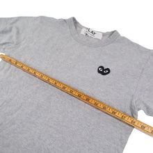 Load image into Gallery viewer, Comme Des Garcons Play Heart Patch Graphic T Shirt - M