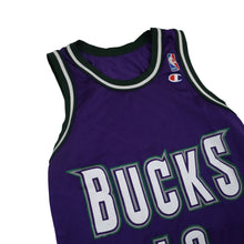 Load image into Gallery viewer, Vintage Champion Milwaukie Bucks #13 Glen Robinson Basketball Jersey - S
