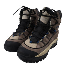 Load image into Gallery viewer, Vintage Salmon Goretex Contra Grip Boots - WMNS 6