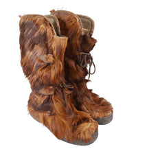 Load image into Gallery viewer, True Vintage 70s Italian Goat Skin Long Hair Boots - W11