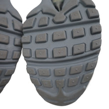 Load image into Gallery viewer, Nike Air Max 95 Medium Gray Running Sneakers -M7.5