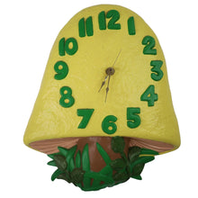 Load image into Gallery viewer, Vintage MCM 70s Arnels Ceramic Mushroom Clock - OS