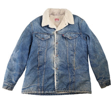 Load image into Gallery viewer, Vintage Levis Denim Sherpa Jacket - L