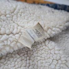 Load image into Gallery viewer, Vintage Levis Denim Sherpa Jacket - L