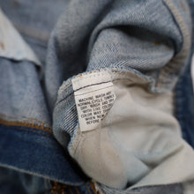 Load image into Gallery viewer, Vintage Levi's 505 USA Made Denim Jeans - 34"x30"