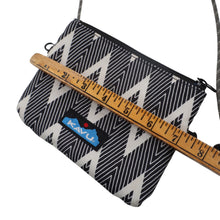 Load image into Gallery viewer, Kavu Adventure Travel Purse Pouch - OS