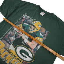 Load image into Gallery viewer, Vintage NFL Green Bay Packers Brett Favre Graphic T Shirt - L