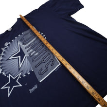 Load image into Gallery viewer, Vintage 90s Starter Dallas Cowboys Big Spellout Graphic T Shirt - L