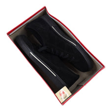 Load image into Gallery viewer, Vintage Dead Stock Spalding Suede Leather Sneakers - M11