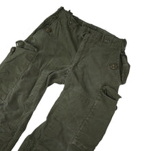 Load image into Gallery viewer, True Vintage 1967 Peerless Garments Military Trousers - S