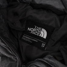Load image into Gallery viewer, The North Face 550 Goose Down Quilted Puffer Jacket - WMNS XS