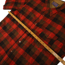 Load image into Gallery viewer, True Vintage Pendleton %100 Wool Short Sleeve Button Up Shirt - XL