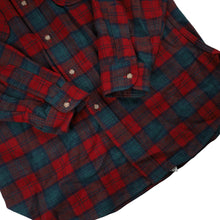 Load image into Gallery viewer, Vintage Pendleton %100 Wool Lindsay Tartan Plaid Flannel Shirt - M