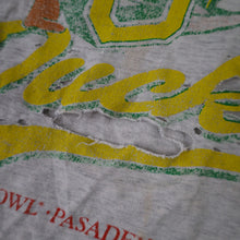 Load image into Gallery viewer, Vintage Distressed University of Oregon Ducks 1995 Rose Bowl Graphic T Shirt