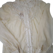 Load image into Gallery viewer, Vintage Gunne Sax Jessica's Gunnies Lace Button Up Shirt - W7