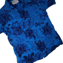 Load image into Gallery viewer, True Vintage 60s Waikiki Wear by Duke of Hollywood Hawaiian Shirt - M
