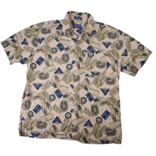Load image into Gallery viewer, Pendleton Allover Luggage Tag Vacation Button up Shirt