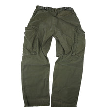 Load image into Gallery viewer, True Vintage 1967 Peerless Garments Military Trousers - S