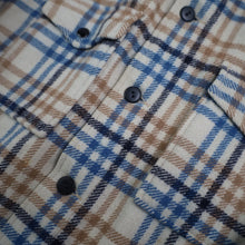 Load image into Gallery viewer, True Pendleton %100 Wool Plaid Coat