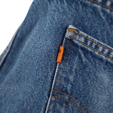 Load image into Gallery viewer, Vintage Levis 505 Orange Tab Denim Jeans - 38"x30"