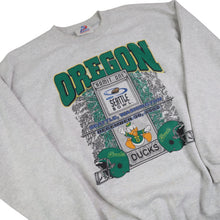Load image into Gallery viewer, Vintage 2002 Univeristy of Oregon Seattle Bowl Graphic Sweatshirt - L