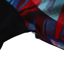 Load image into Gallery viewer, Vintage Y2k Dragonfly Pink Floyd The Wall Button Up Tour Shirt - L