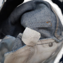 Load image into Gallery viewer, Vintage Levi's 505 USA Made Denim Jeans - 34"x30"