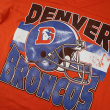 Load image into Gallery viewer, Vintage 90s Denver Broncos Graphic T Shirt - XL