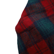 Load image into Gallery viewer, Vintage Pendleton %100 Wool Lindsay Tartan Plaid Flannel Shirt - M