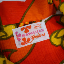 Load image into Gallery viewer, True Vintage Sears Hawaiian Fashions Bark Cloth Floral Shirt - L