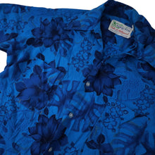 Load image into Gallery viewer, True Vintage 60s Waikiki Wear by Duke of Hollywood Hawaiian Shirt - M