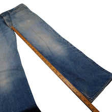Load image into Gallery viewer, Vintage Levi's 505 USA Made Denim Jeans - 34"x30"